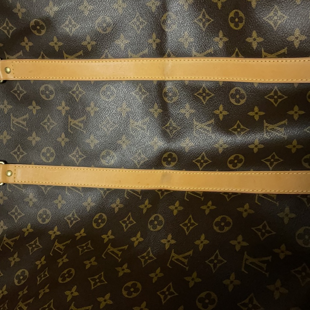Louis Vuittion Duffel bag use  in good condition - Picture 9 of 16